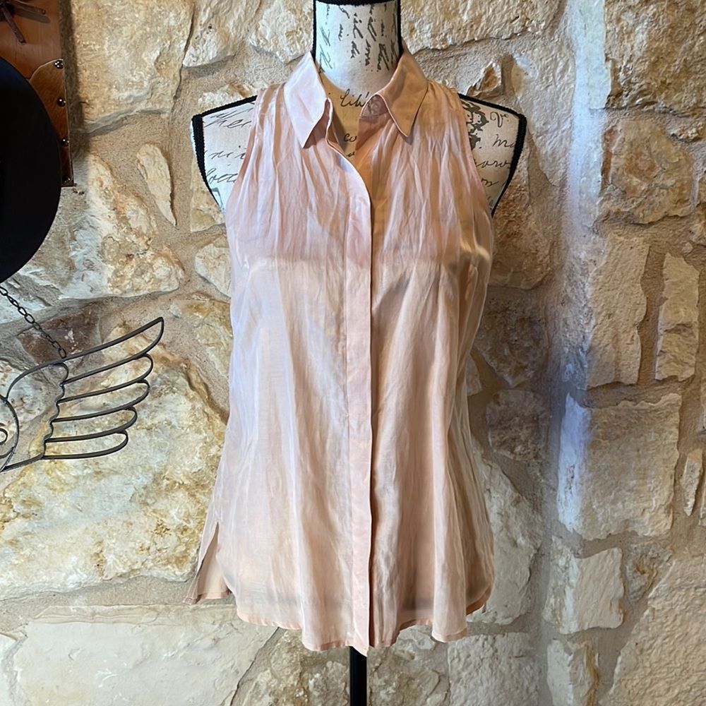 COPY - Ann Taylor Size 4 Blush Sleeveless Top